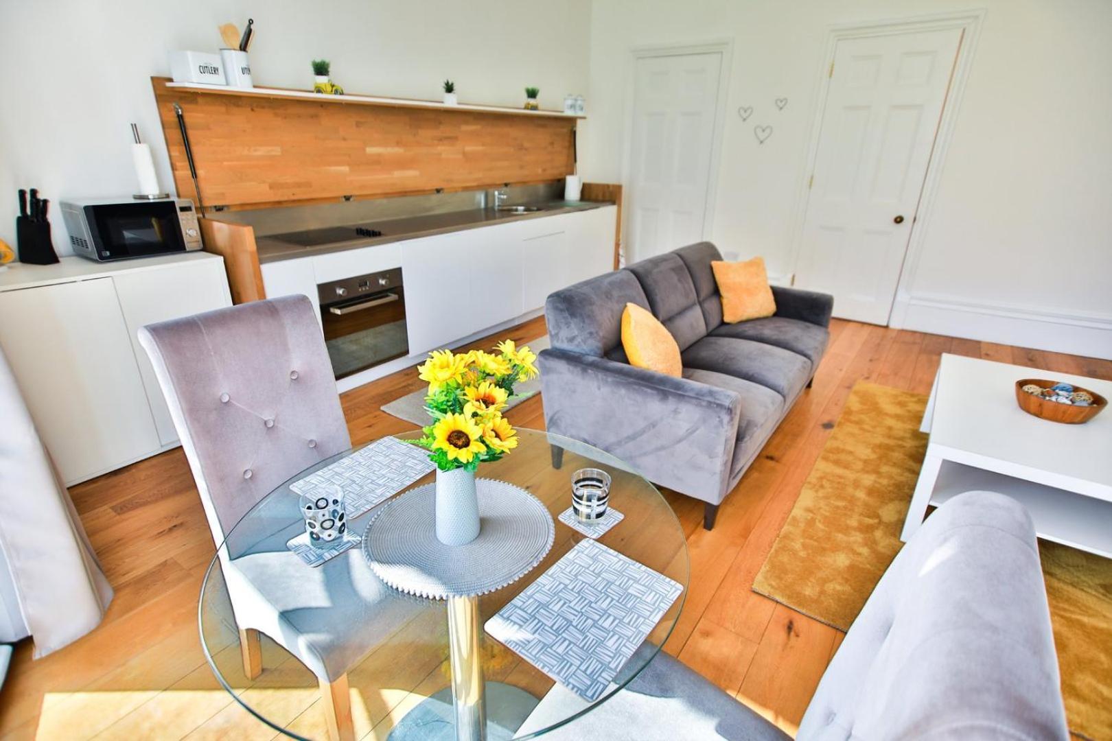 40B Wellington Suites 헤이스팅스 외부 사진